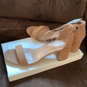 Taupe Heels- Brand New!